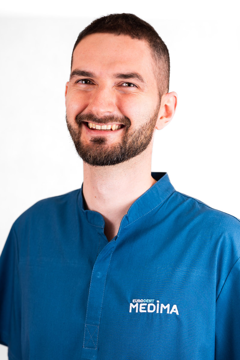 DMD Tomáš Hriňa